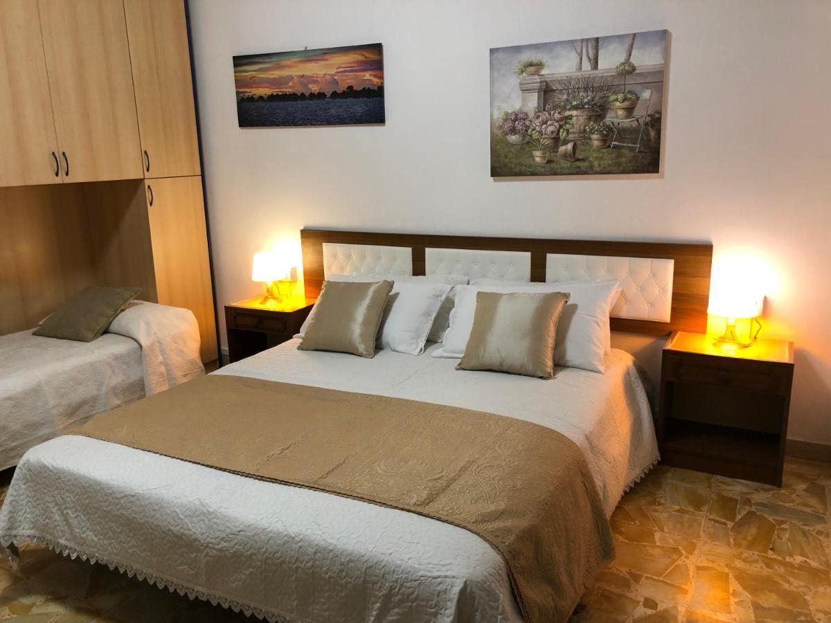 Le Terrazze Hotell Ferrara Exteriör bild