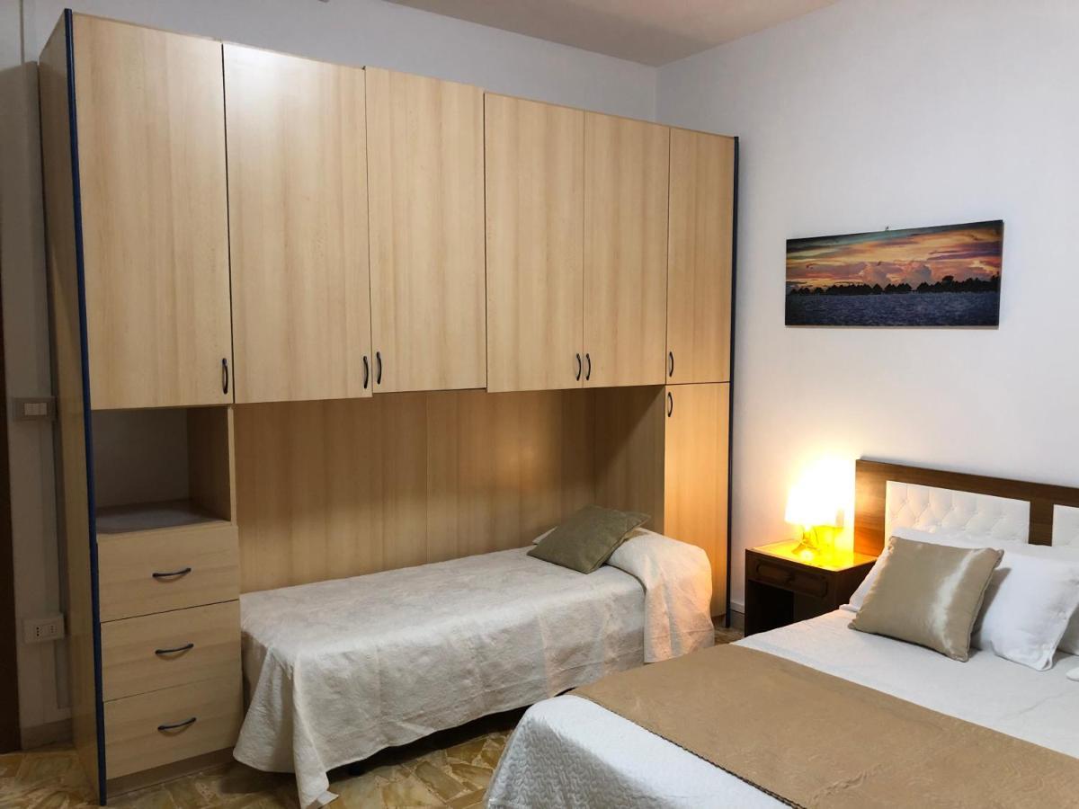 Le Terrazze Hotell Ferrara Exteriör bild