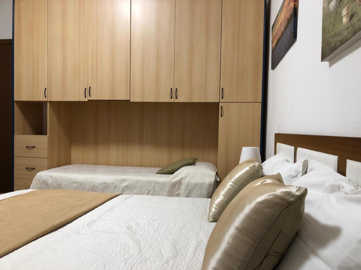 Le Terrazze Hotell Ferrara Exteriör bild
