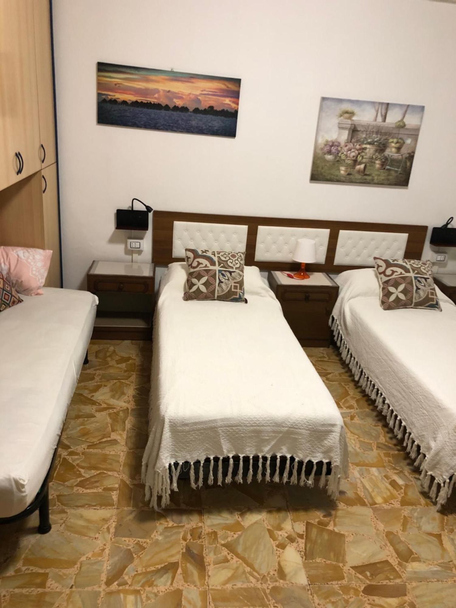Le Terrazze Hotell Ferrara Exteriör bild