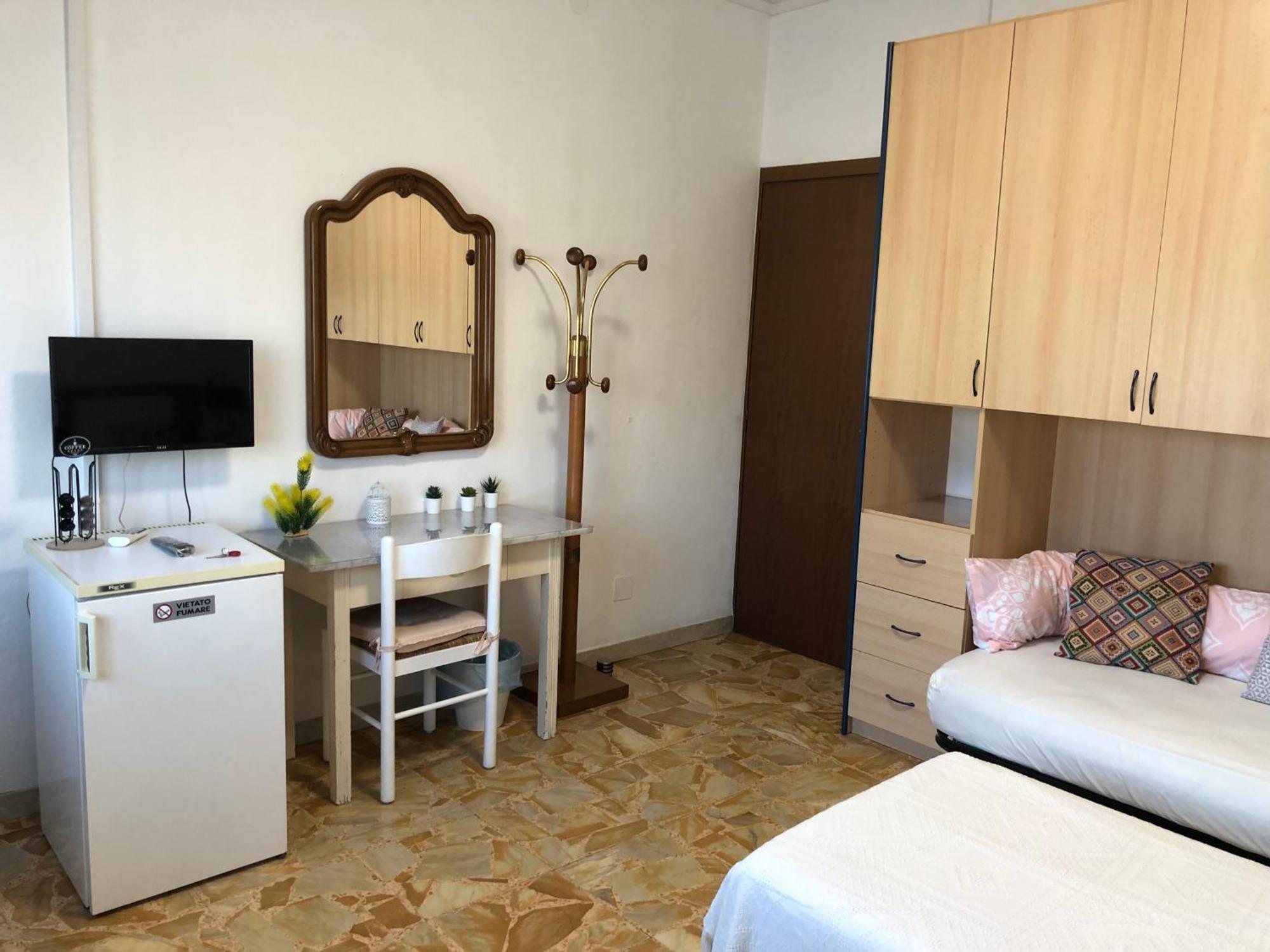 Le Terrazze Hotell Ferrara Exteriör bild