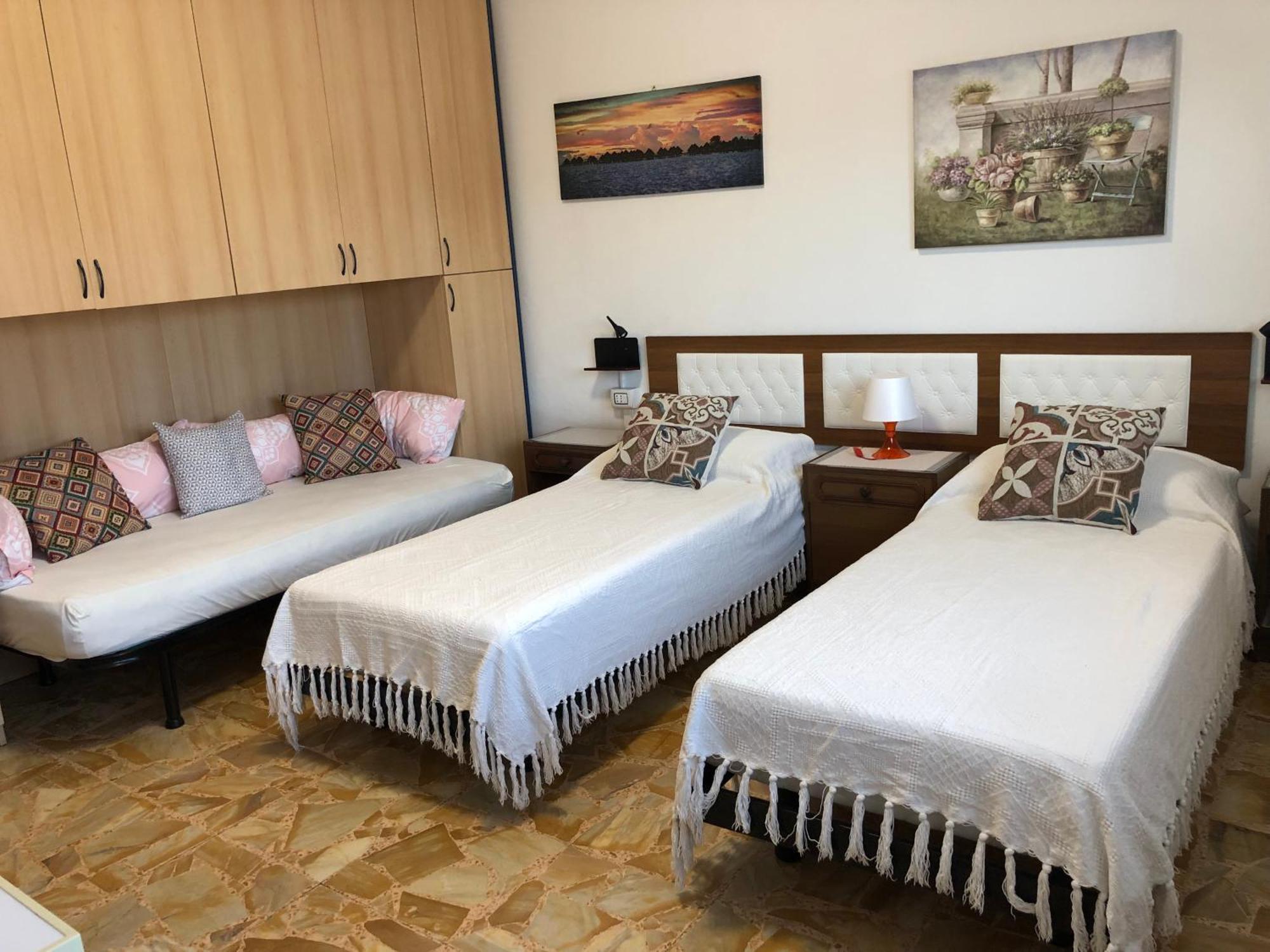 Le Terrazze Hotell Ferrara Exteriör bild
