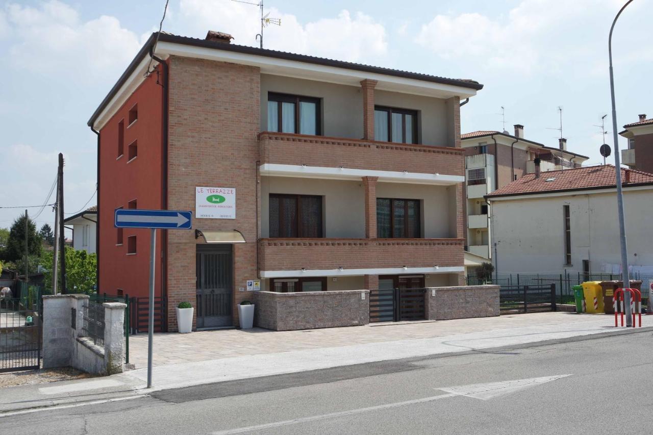 Le Terrazze Hotell Ferrara Exteriör bild